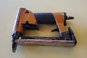 stanley bostitch 216 96MpJ